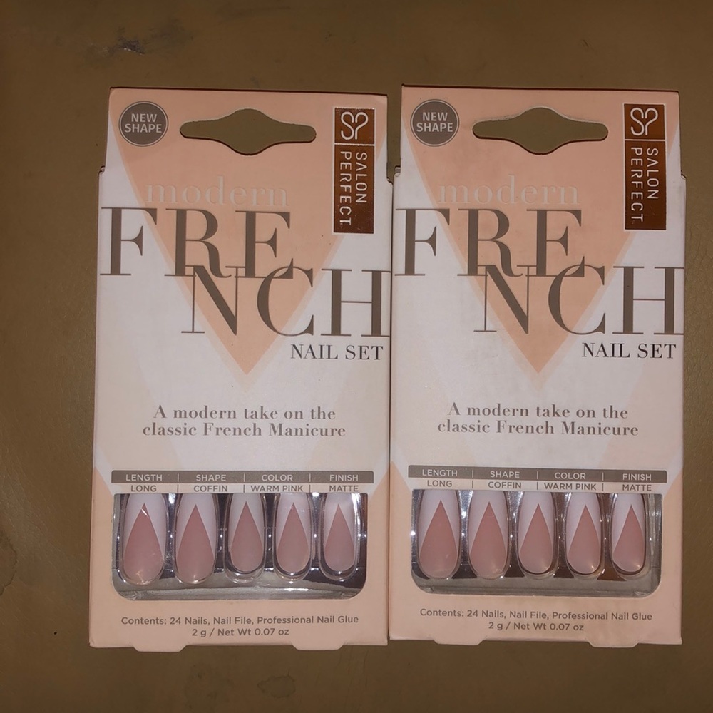 2 Sets of Nails!!
